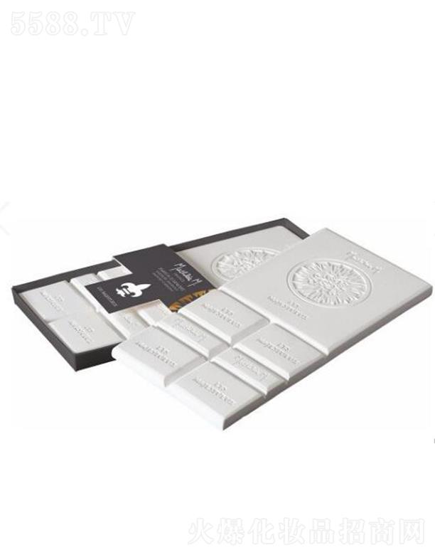 ������(�Ϻ�)Ʒ�ƹ����ɷ����޹�˾���Ϻ������� ���۠��������ʯ��-��̫���ϵ�У��ʼ��Sβ����