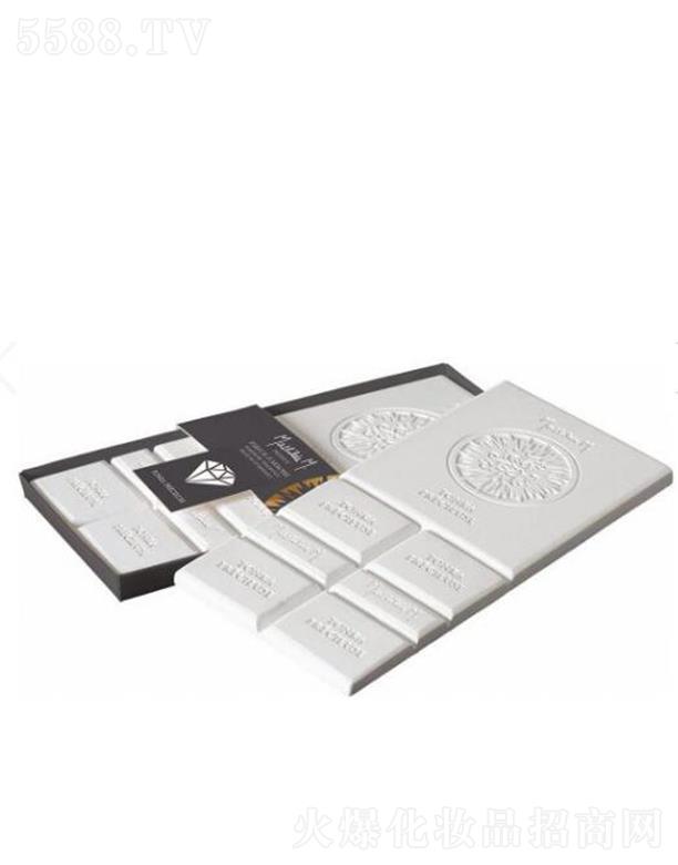 ������(�Ϻ�)Ʒ�ƹ����ɷ����޹�˾���Ϻ������� ���۠��������ʯ��-��̫���ϵ�У����F���궹����