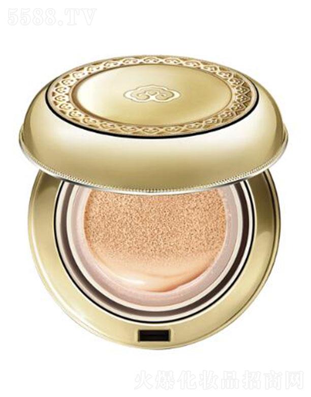 ����������Q��(�Ϻ�)���޹�˾�����������S���|�۵�ҺSPF50+ PA+++ �����wɫ���|혻�