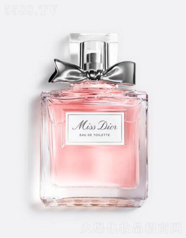 ��������̄գ��Ϻ������޹�˾���ϊWС�㵭��ˮ ���˶����µĻ���A��