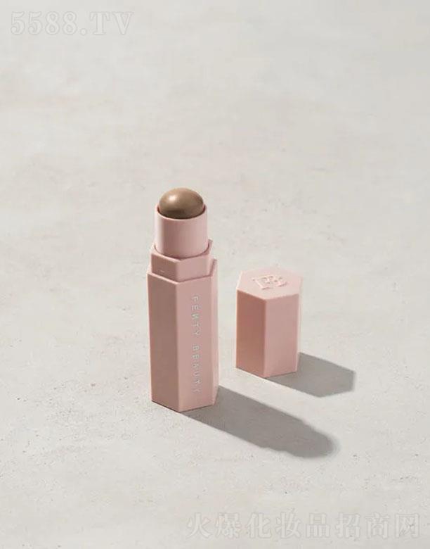 ·����܎��ˮ���yƷ(�Ϻ�)���޹�˾��FentyBeauty��׃���F��� ��������ɫ(���{����)