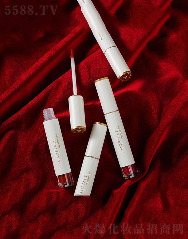 ���հ��ZƷ�ƹ������޹�˾����ľ��С�̰�ϵ�д��� ����ͿĨ������ɫ