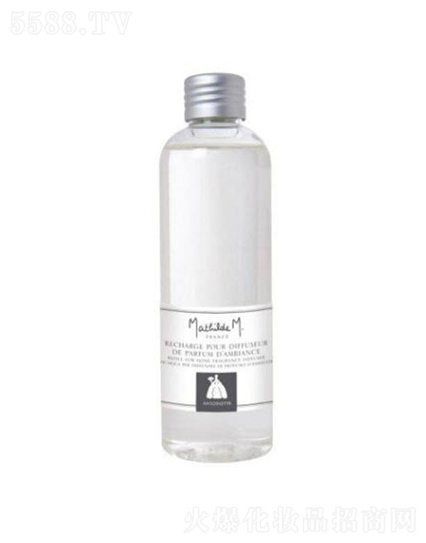 ������(�Ϻ�)Ʒ�ƹ����ɷ����޹�˾���Ϻ������� ��?sh��)۠��­h(hu��n)������a(b��)��Һ200ml ���|��������