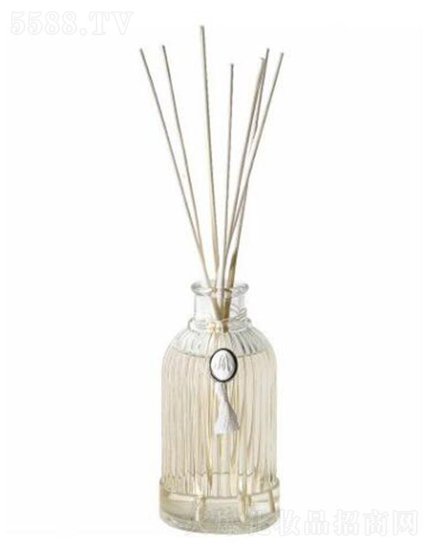 ������(�Ϻ�)Ʒ�ƹ����ɷ����޹�˾���Ϻ������� ���۠��­h����Փ]�lҺ200ml �C ����õ������