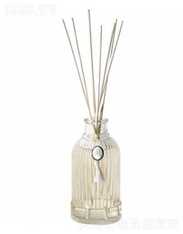 ������(�Ϻ�)Ʒ�ƹ����ɷ����޹�˾���Ϻ������� ���۠��­h����Փ]�lҺ200ml �C �z�ῗ������