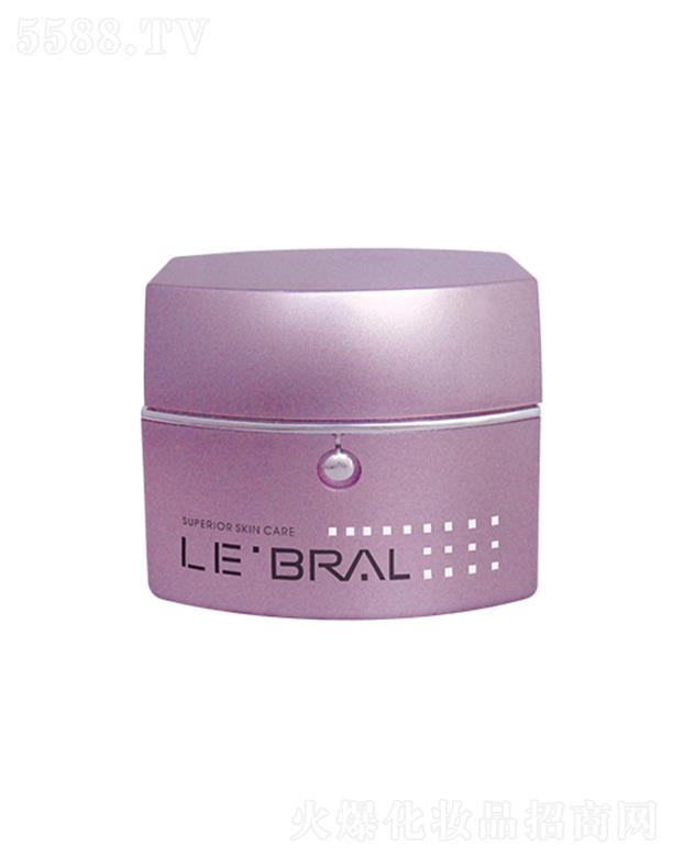 �V���лݷ��ջ����޹�˾��¶���Ŭ������B(y��ng)�aˮ˪