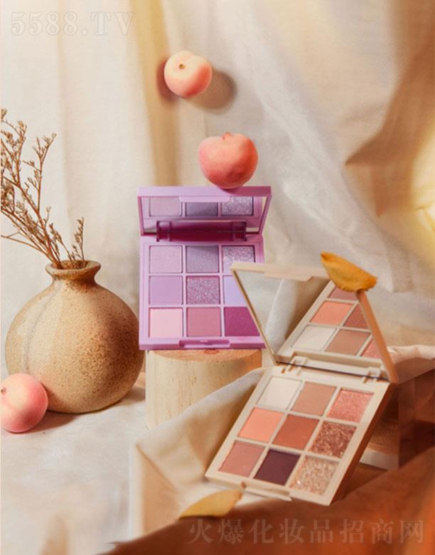 �K���K�����Q�����޹�˾���K���K����   HOLDLIVE�t�z�q������Ӱ    ������ɫ