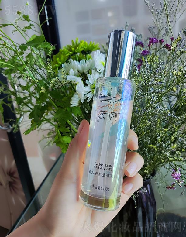 �V��ˎ�y���û������޹�˾�����������¼��坍���z