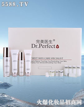 �����t������