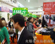 �������Gɫ���˻�һ�����˺��з��L