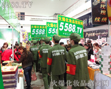 �𱬈F�һֱ�����ڑ𶷵��ˑB