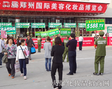 �𱬈F(tu��n)�(du��)��(qi��ng)�ݳ�����������λ