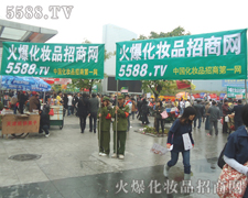 ���˲����^�κ������ęC(j��)��