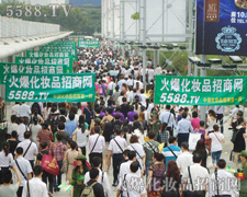 ����������څ�չ��Ⱥͻ�@����