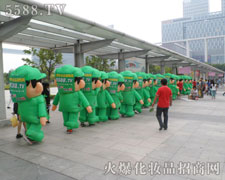 �𱬿�ͨ��ģ���͵Ĵ����ƏV��ʹ�û��˚ⱶ��