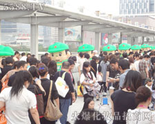 �Gɫ܊�b��ͨ��ģ��������ݰ��磬�����f��