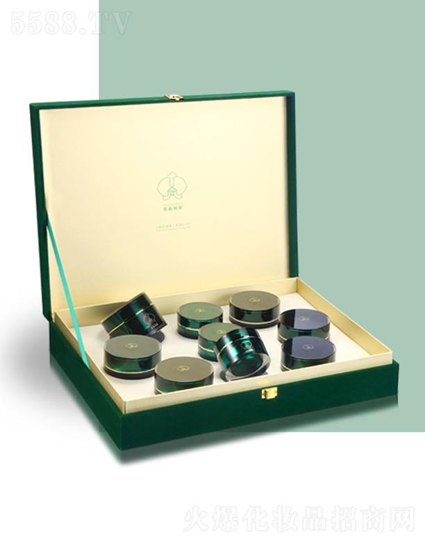 �ഺ�{˹��������ϵ��