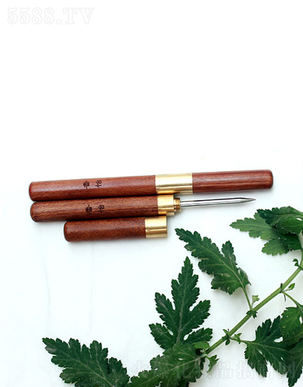 �������l���L�������F��