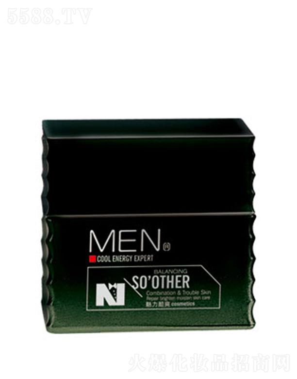 �����D��ʿ�؝�(r��n)��ˬ����˪ 60gˮ��(r��n)M(m��n)�S�r(sh��)����