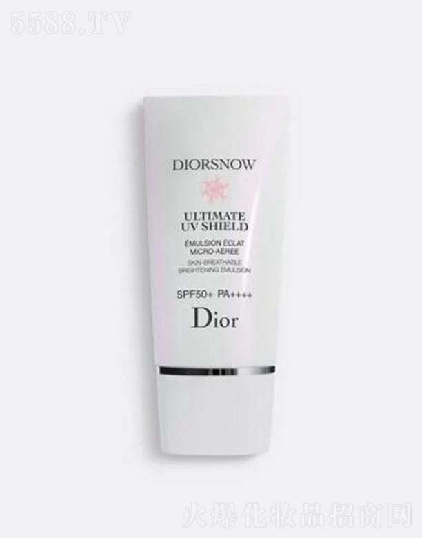 迪奧雪晶靈輕盈致護防曬乳spf50+ pa++++采用超細網眼篩孔提升配方的輕呼吸觸感