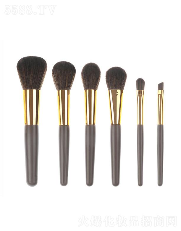 ������6֧��y��yˢ���b�w�Së�沿����ˢɢ��ˢ�۵�ˢ