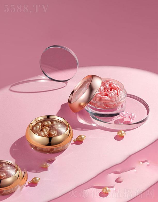 ��Ҋ��ձ��B��͸���A