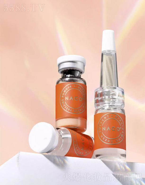 NACO�r�����r�̓��ɷ��׽M