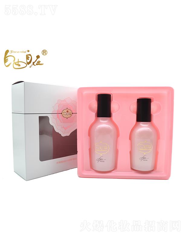 自由自在玫瑰精油補(bǔ)水呵護(hù)套裝