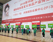 �𱬾W��2018�������I���[������������