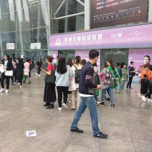 �𱬾W���Ͼ���һ��Ŭ�����ѾWվ�����x��