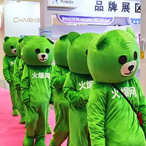 ���˵ĈԳ֣�͸¶�o�F����