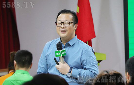 創新管理,獨辟蹊徑!《老板三十六技》打造,讓企業績效倍增! 創新管理,獨辟蹊徑!《老板三十六技》打造,讓企業績效倍增!