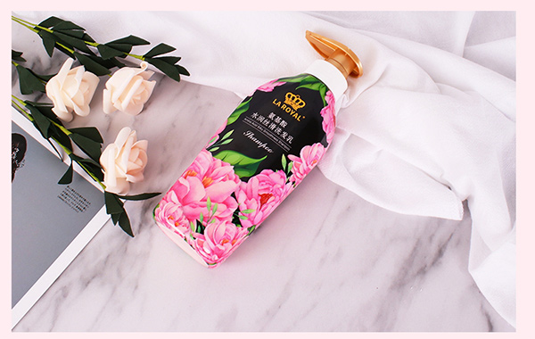 王氏氨基酸水潤絲滑洗發乳 王氏氨基酸水潤絲滑洗發乳