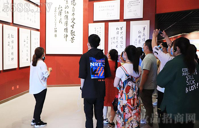 火爆狼群,千錘百煉!年輕沒有失敗,只有亮出風(fēng)采! 火爆狼群,千錘百煉!年輕沒有失敗,只有亮出風(fēng)采!