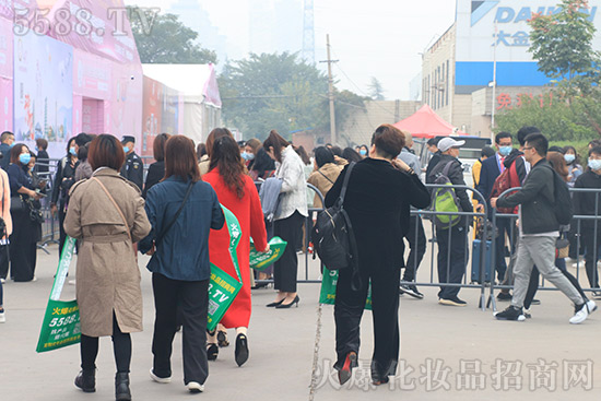 第47屆鄭州美業博覽會第二天火熱持續進行中,延續首日精彩 第47屆鄭州美業博覽會第二天火熱持續進行中,延續首日精彩