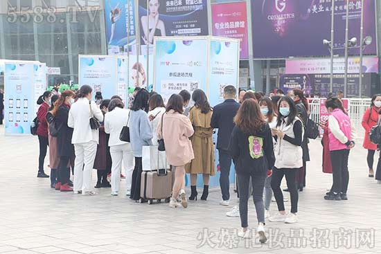 饕餮盛宴,蓉城相聚!第44屆成都美業(yè)博覽會盛大開幕 饕餮盛宴,蓉城相聚!第44屆成都美業(yè)博覽會盛大開幕