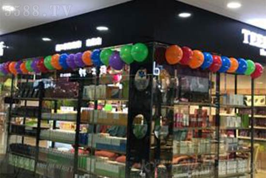 小資生活576分店隆重開業 小資生活576分店隆重開業