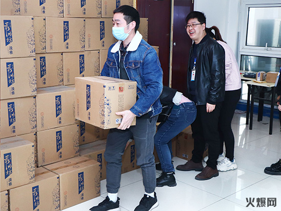 �ж��T������ů�´����𱬾W��T���l�Ŵ���������