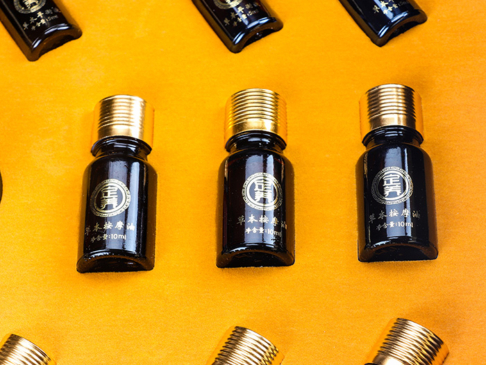 �ȝ��òݱ����B��