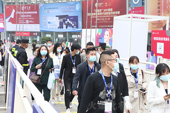 成都美業博覽會開幕了 成都美業博覽會開幕了