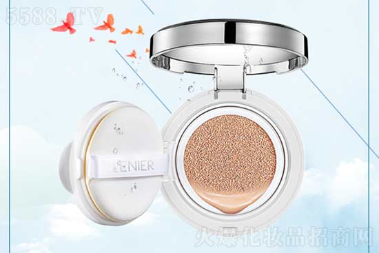 樂妮兒零距離裸妝修顏氣墊霜 樂妮兒零距離裸妝修顏氣墊霜