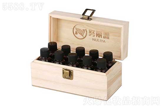 努麗雅歐洲菘藍護發油 努麗雅歐洲菘藍護發油