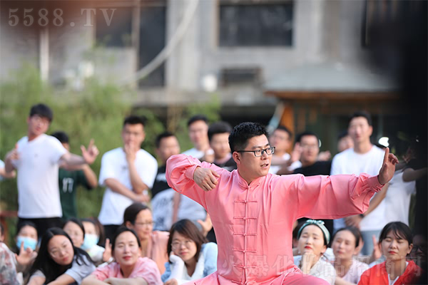 Ʒ�x�����½�������������������