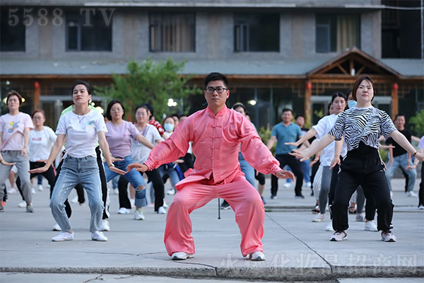 游逛老君山,領(lǐng)會(huì)道文化,尋智慧人生! 游逛老君山,領(lǐng)會(huì)道文化,尋智慧人生!