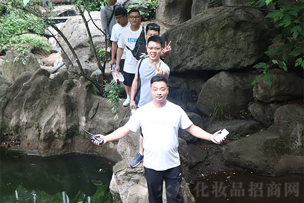 暢游老君山,學習《道德經》 暢游老君山,學習《道德經》