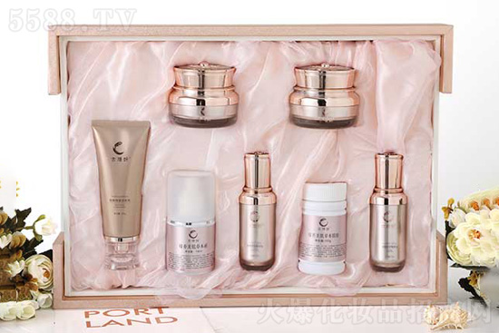 古璟妍美肌斑后組合套 古璟妍美肌斑后組合套