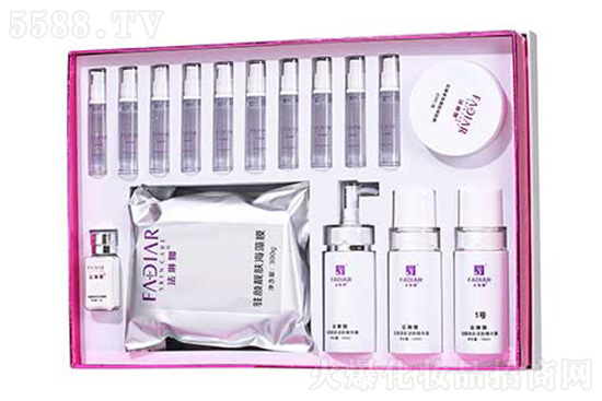 法琳娜駐顏緊致水嫩養膚套 法琳娜駐顏緊致水嫩養膚套