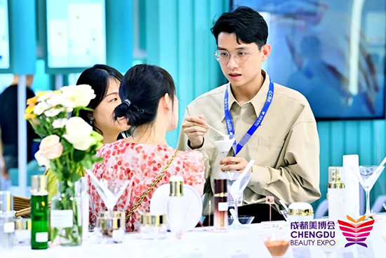 點燃破局與新生,成都美業博覽會引爆美業 點燃破局與新生,成都美業博覽會引爆美業