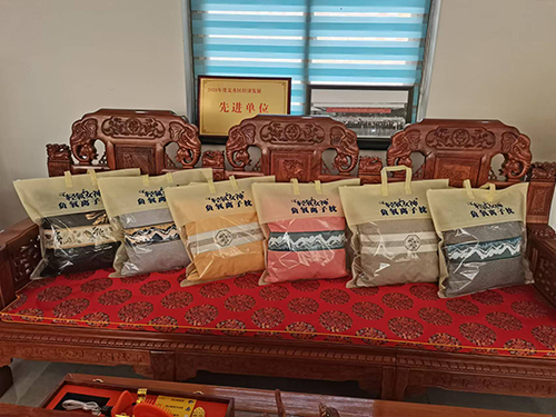 �p��Ů��ؓ���x����