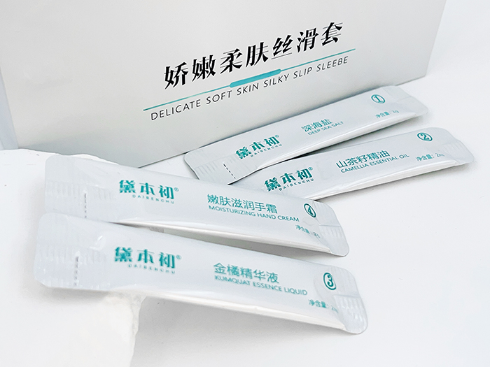 黛本初嬌嫩柔膚絲滑套 黛本初嬌嫩柔膚絲滑套